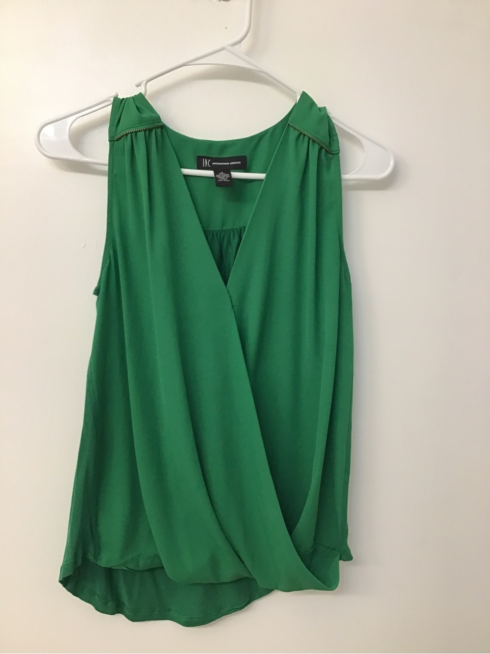 INC International Concepts Kelly Green Sleeveless Surplice Top